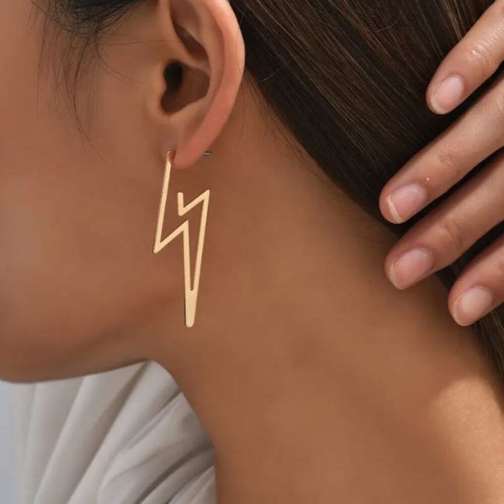NEW Gold Lightening Bolt Statement Earrings